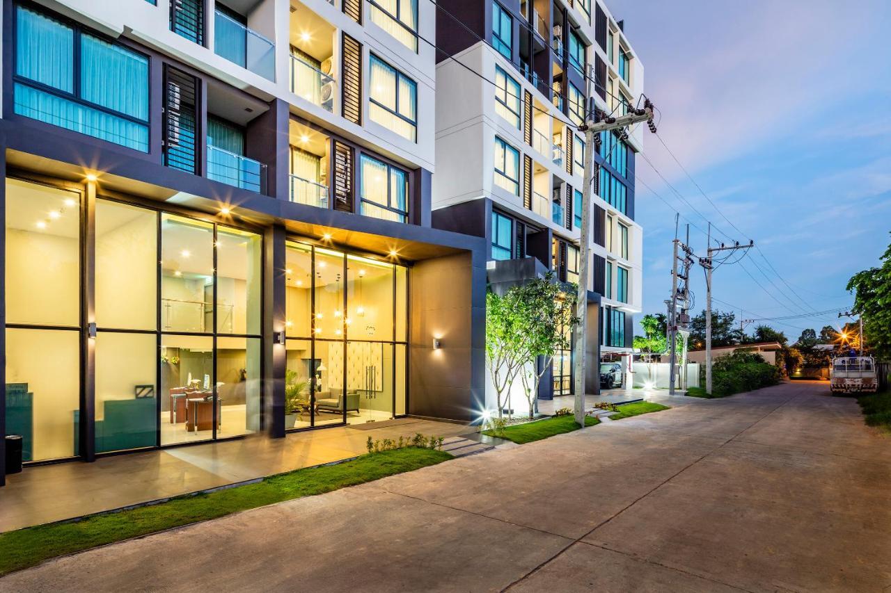 The Rizin Hotel Pattaya Exterior foto